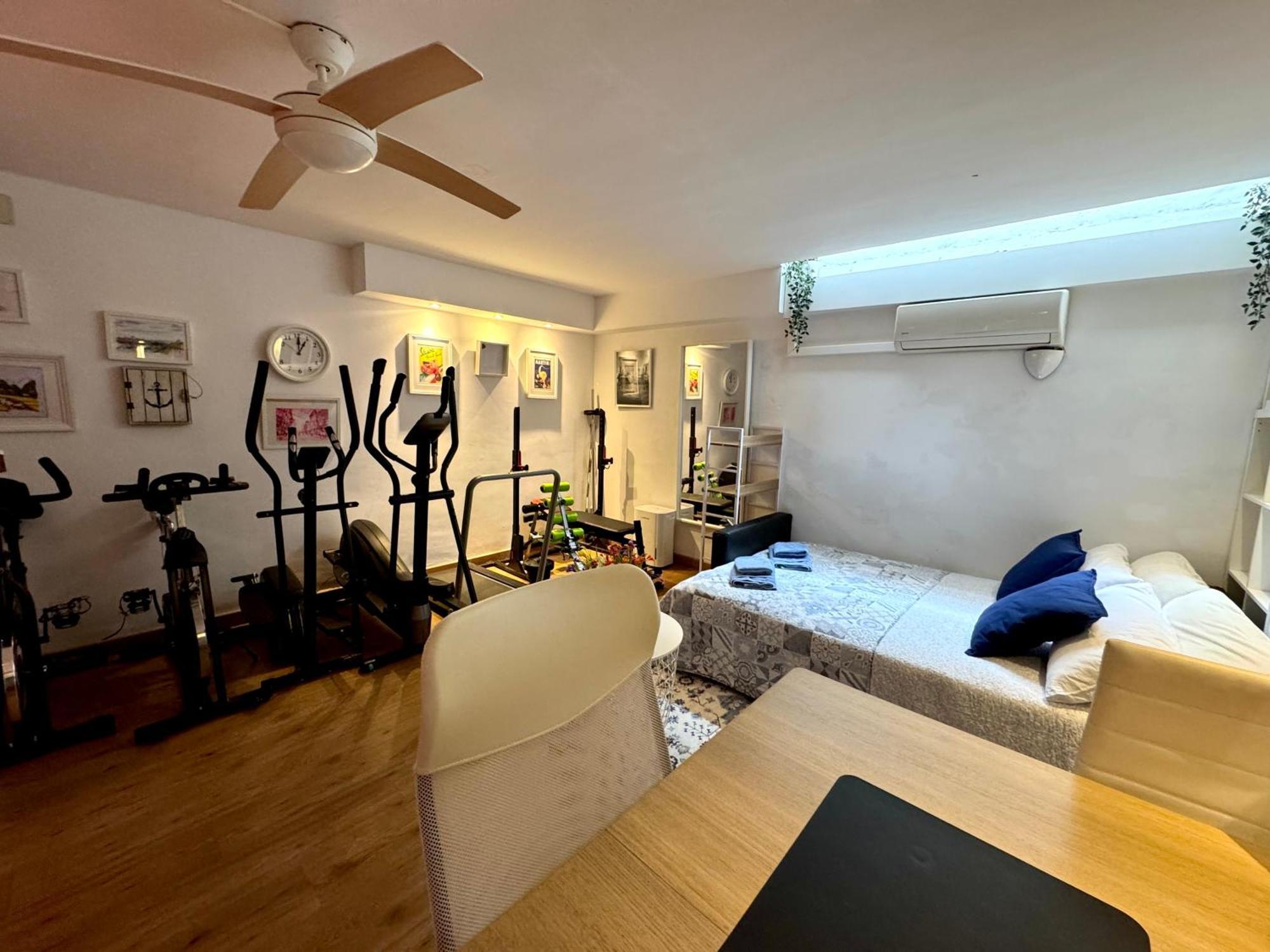 Casa En Masnou Junto A Playa Y Tren Villa Luaran gambar
